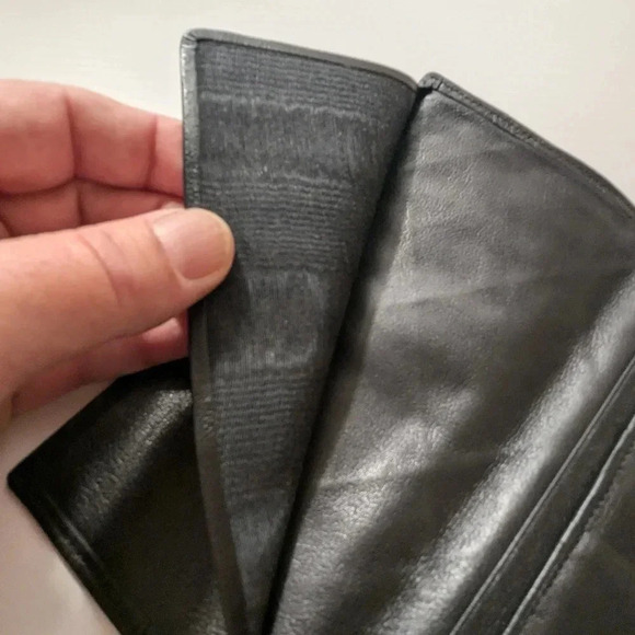 Authentic Chanel Quilted Leather Long Wallet - Picture 8 of 11